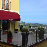 Diffuso - Il Poggetto Tra & San Marino أوربينو