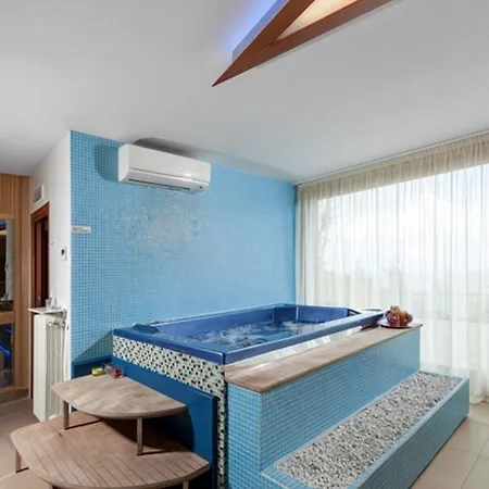 Diffuso - Il Poggetto Tra & San Marino Bed and Breakfast 5*