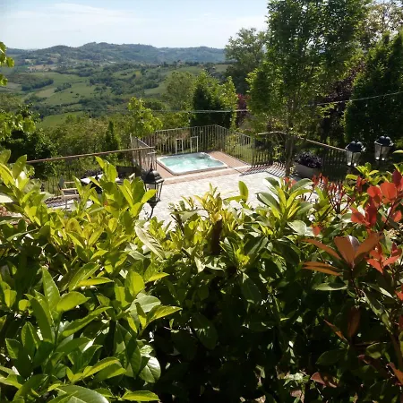 Diffuso - Il Poggetto Tra & San Marino Bed and Breakfast